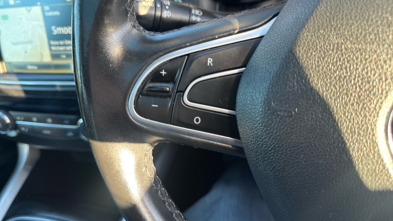 Renault Kadjar 1.5 dCi Signature Nav 5dr Diesel Hatchback